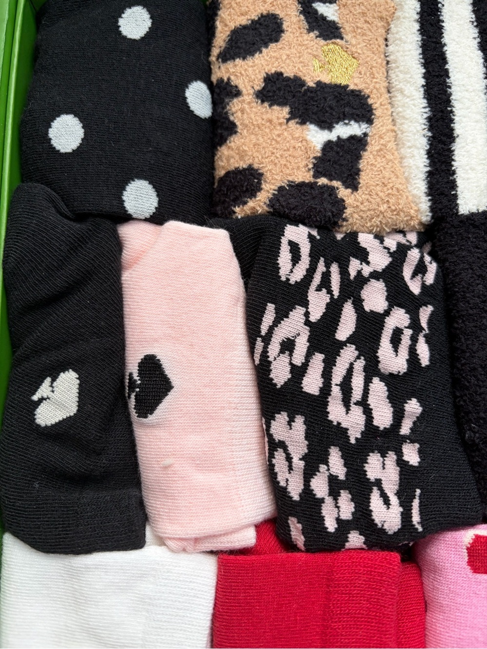 kate spade sock gift box set of 10 pairs of assorted socks - solids & patterns. - Picture 4 of 7